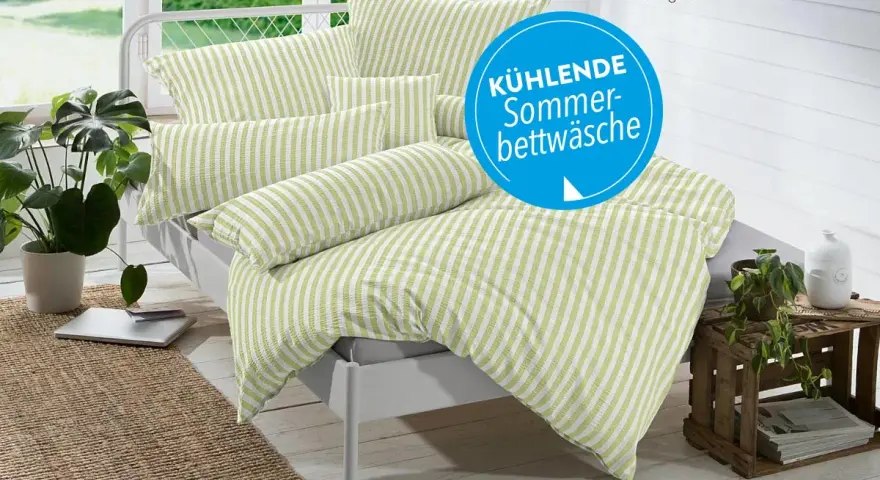 Kühlende Bettwäsche aus Rayon-Stoff, ideal gegen Schwitzen im Sommer. Gestreiftes Design in Grün und Weiß.